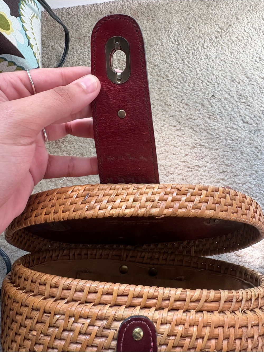 Vintage 60s/70s Etienne Aigner Handmade Wicker Basket Bag - Picture 11 of 14